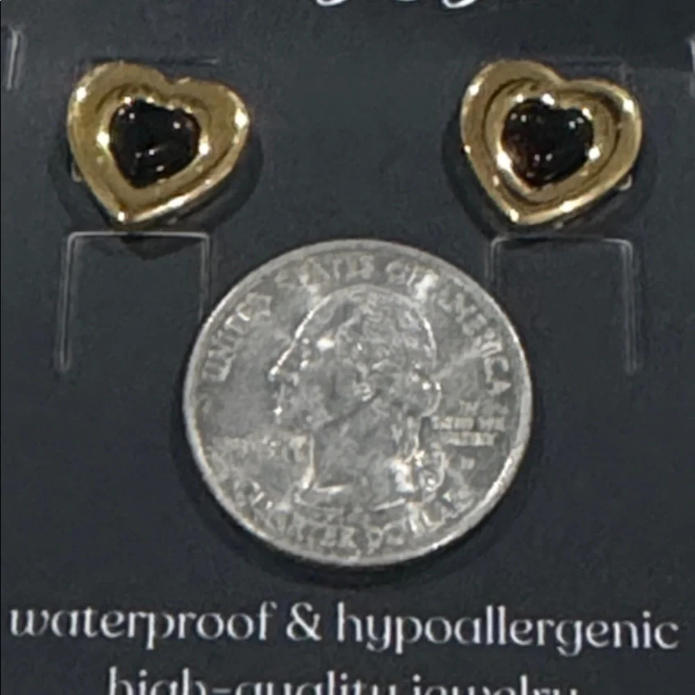 18K Gold Plated Black Heart Stud Earrings Stainless Steel Waterproof NWT
